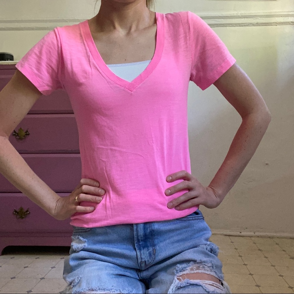 PINK Victoria’s Secret V-Neck Shirt